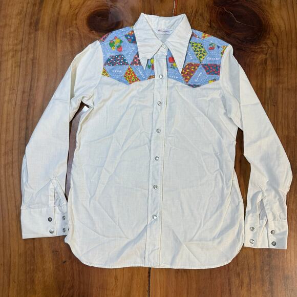 Vintage 70s Wrangler Western Women's Shirt Pearl Snap Patchwork Strawberry E4-5 - Picture 1 of 6